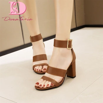 Dora Tasia 2020 Brand Design Plus Size 45 Gladiator Women Sandals Square Heels Peep Toe Pumps Summer Party Woman Shoes
Dora Tasia 2020 Brand Design Plus Size 45 Gladiator Women Sandals Square Heels Peep Toe Pumps Summer Party Woman Shoes