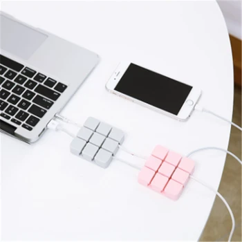 Line Plug Storage Rack Desktop Self Adhesive Line Fixed Line Clip Line Fixing Device Holder Silicone Storage 2020 Fashion
Line Plug Storage Rack Desktop Self Adhesive Line Fixed Line Clip Line Fixing Device Holder Silicone Storage 2020 Fashion