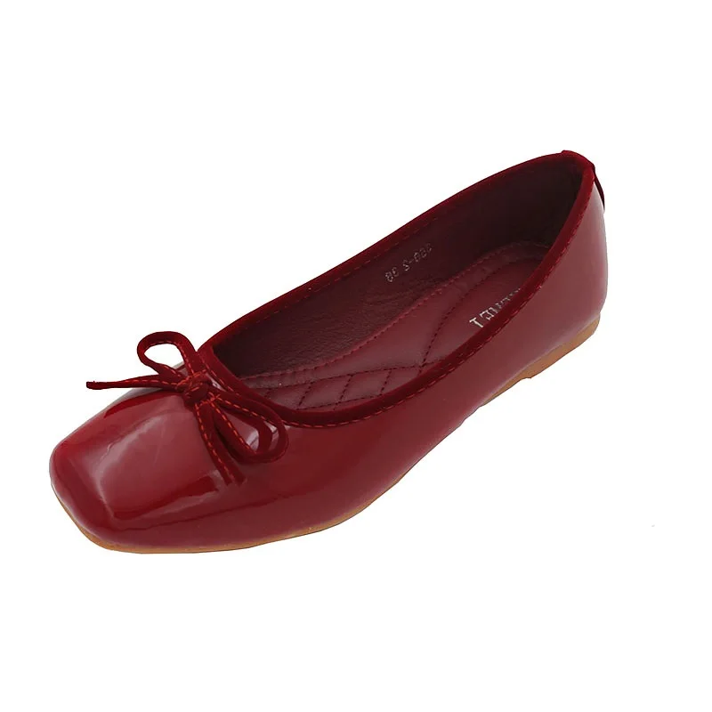 Patent Leather Flat Shoes Women Square Toe Bow Ballet Flats Slip On Ballerinas Shoes for Women Comfortable Moccasin Ladies Flats
Patent Leather Flat Shoes Women Square Toe Bow Ballet Flats Slip On Ballerinas Shoes for Women Comfortable Moccasin Ladies Flats