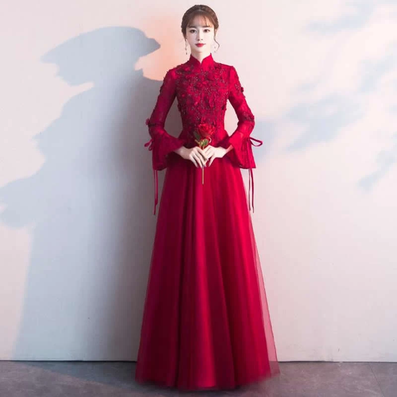 Luxury Chinese Traditional Wedding Dress Women Bride Red Embroidery Qipao Cheongsam Gown Oriental Evening Dresses Long Qi Pao
Luxury Chinese Traditional Wedding Dress Women Bride Red Embroidery Qipao Cheongsam Gown Oriental Evening Dresses Long Qi Pao