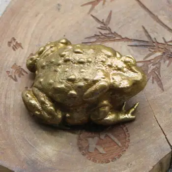 Vintage Copper Animal Toad Statue Heavy Brass Miniature Figurines Office Desk Ornament Home Decoraion Accessories Lucky Tea Pets 
Vintage Copper Animal Toad Statue Heavy Brass Miniature Figurines Office Desk Ornament Home Decoraion Accessories Lucky Tea Pets