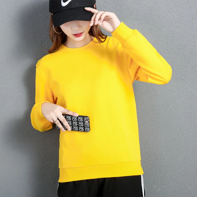 The New Korean Version of The 2020 Casual Long-sleeved Hoodie with A Loose Top Sweatshirt Woman Clothes 
The New Korean Version of The 2020 Casual Long-sleeved Hoodie with A Loose Top Sweatshirt Woman Clothes