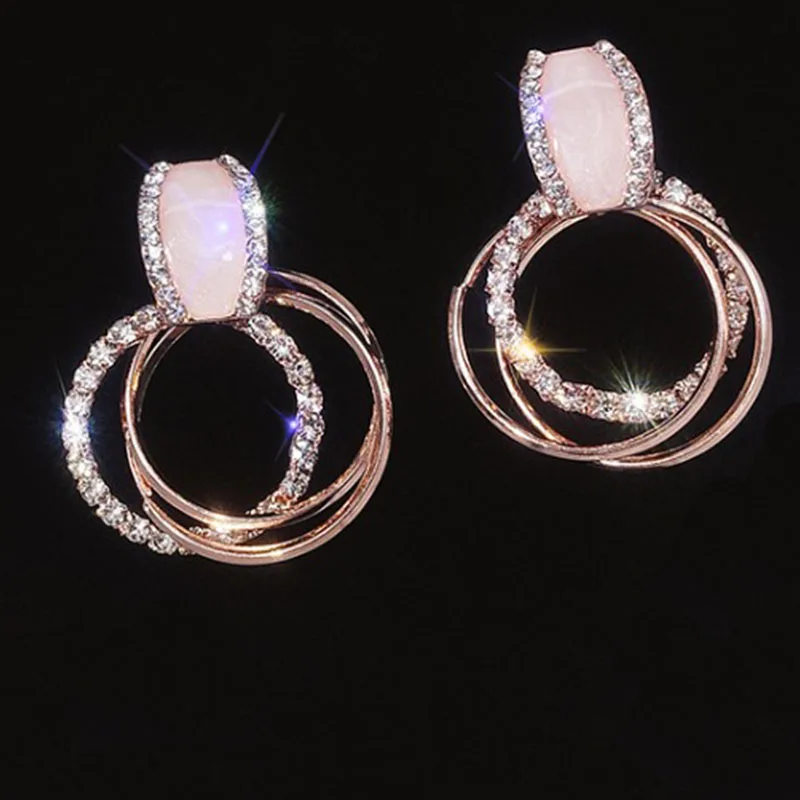 2020 Rushed New Tin Alloy Geometric Earing The Jewelry Needle Drip Circle Earrings Joker Exaggerated Eardrop Female Personality
2020 Rushed New Tin Alloy Geometric Earing The Jewelry Needle Drip Circle Earrings Joker Exaggerated Eardrop Female Personality