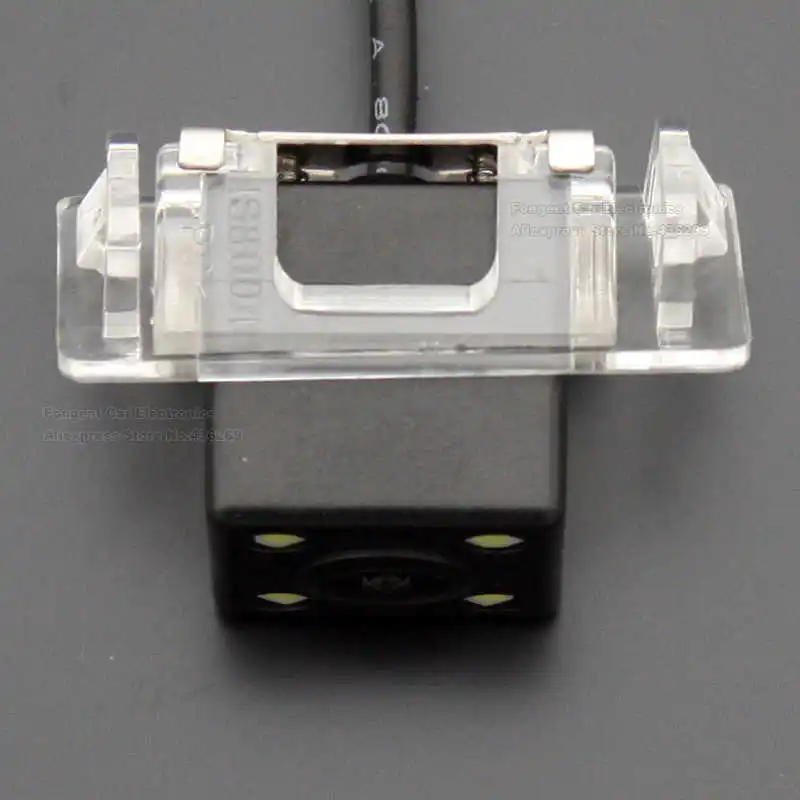 Toyota-Camry-2008-Rear-view-camera-Parking-Camera-HD-Color-Night-Version-Reverse-Drive-CMOS-Camera-with-170''-Wide-Angle (6)