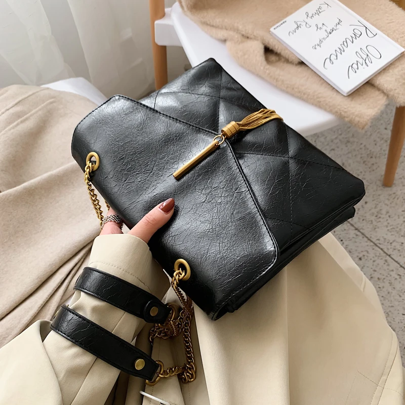 Fashion Female Envelope Crossbody Bag 2019 New Quality Leather Women's Designer Handbag Tassel Chain Shoulder Messenger Bag
Fashion Female Envelope Crossbody Bag 2019 New Quality Leather Women's Designer Handbag Tassel Chain Shoulder Messenger Bag