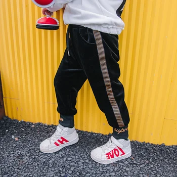 Boys Pleuche Pants Children's Korean-Style Thick New Winter Clothes Warm-Keeping Pants Baby Fashion Sports Pants
Boys Pleuche Pants Children's Korean-Style Thick New Winter Clothes Warm-Keeping Pants Baby Fashion Sports Pants