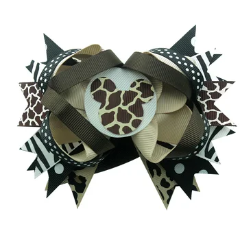 4 inch Camouflage element cartoon butterfly hairpin bow love outdoor activities, cheerleading manual hair accessories
4 inch Camouflage element cartoon butterfly hairpin bow love outdoor activities, cheerleading manual hair accessories