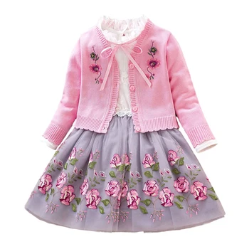 Winter Children's Sets 2pcs Girls Dress Baby Sweater Coat Cotton Princess Dresses Floral Embroidery Retro Clothing 
Winter Children's Sets 2pcs Girls Dress Baby Sweater Coat Cotton Princess Dresses Floral Embroidery Retro Clothing