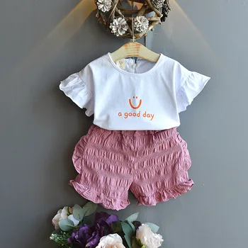 Thunderers Girls Set 2020 Summer Smile Letter Printing Flying Sleeve T-shirt + Shorts 2pcs Kids Suit Fashion Children Clothes
Thunderers Girls Set 2020 Summer Smile Letter Printing Flying Sleeve T-shirt + Shorts 2pcs Kids Suit Fashion Children Clothes