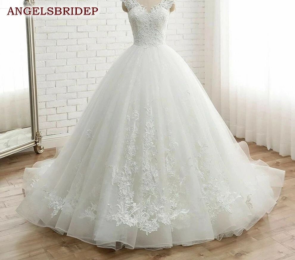 Angelsbridep бальное платье из тюля с глубоким круглым вырезом Свадебные платья 2021 аппликации из бисера Свадебное платье со шлейфом свадебное платье со шнуровкой
Angelsbridep бальное платье из тюля с глубоким круглым вырезом Свадебные платья 2021 аппликации из бисера Свадебное платье со шлейфом свадебное платье со шнуровкой