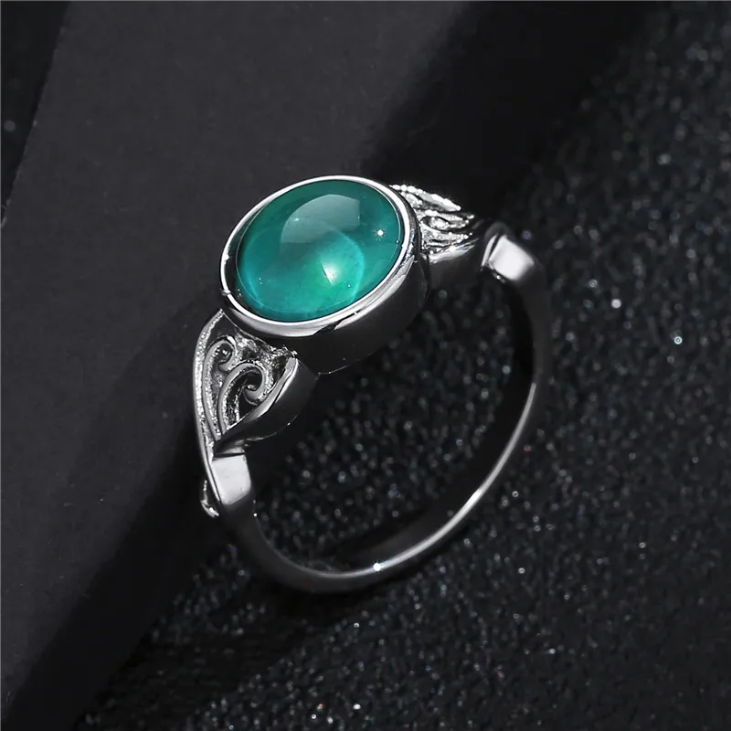 New Trendy Crystal Engagement Claws Design Hot Sale Rings For Women Temperature-sensitive Color Ring Female Wedding Jewelry
New Trendy Crystal Engagement Claws Design Hot Sale Rings For Women Temperature-sensitive Color Ring Female Wedding Jewelry