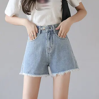 Denim shorts 2020 spring and summer new female Korean version loose loose thin wide legs high waist shorts
Denim shorts 2020 spring and summer new female Korean version loose loose thin wide legs high waist shorts
