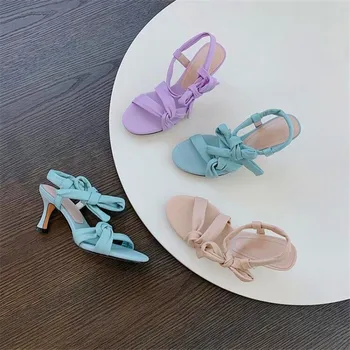 Leather strap round toe ladies high heels sheep belt bow decoration high heels summer ladies party sandals
Leather strap round toe ladies high heels sheep belt bow decoration high heels summer ladies party sandals