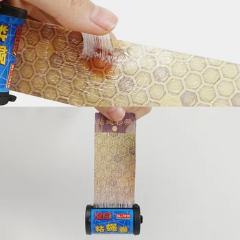 10pcs / set Strong Sticky Fly Cardboard Sticky Fly Roll Paste Fruit Fly Trap Housefly Catcher for Home Kitchen 3.5x70cm 
10pcs / set Strong Sticky Fly Cardboard Sticky Fly Roll Paste Fruit Fly Trap Housefly Catcher for Home Kitchen 3.5x70cm