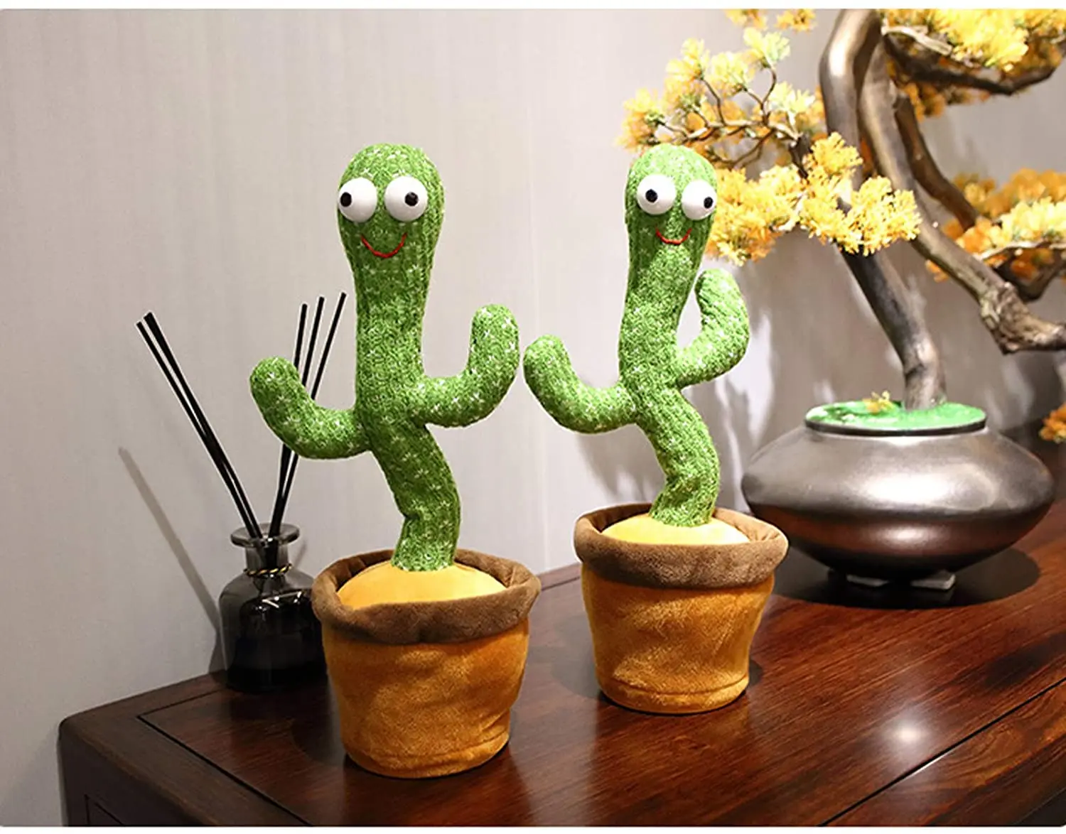 New Electronic Dancing Cactus Singing Dancing Decoration Gift for Kids Funny Early Education Toys Knitted Fabric Plush Toys