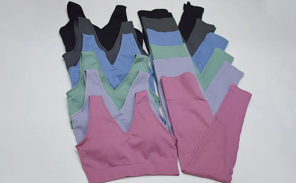 2Pcs/Set Seamless Yoga Set Women Workout Pants Sportswear Gym Leggings Pants Padded Push-up Strappy Sports Bra Sports Suits
2Pcs/Set Seamless Yoga Set Women Workout Pants Sportswear Gym Leggings Pants Padded Push-up Strappy Sports Bra Sports Suits