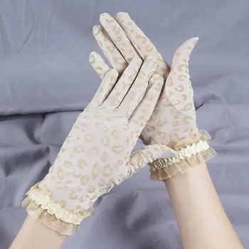 Summer Women Short Sunscreen UV Anti Slip Driving Lace Gloves Full Finger Sun Protection Spring Ladies Dress Gloves Gray Black
Summer Women Short Sunscreen UV Anti Slip Driving Lace Gloves Full Finger Sun Protection Spring Ladies Dress Gloves Gray Black
