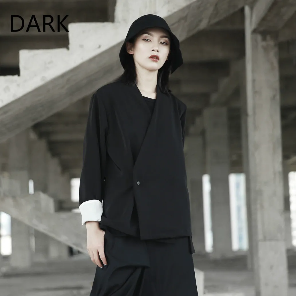 2020 Spring And Autumn Dark Style Hanfu Design Short Jacket, Long Sleeves, Thin Black Jacket Trend
2020 Spring And Autumn Dark Style Hanfu Design Short Jacket, Long Sleeves, Thin Black Jacket Trend