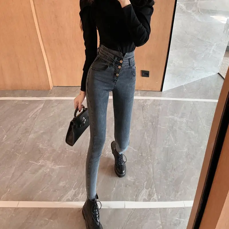 Spring and summer new jeans ladies high waist stretch buttocks slim tailoring tight skinny nine-point pencil pants
Spring and summer new jeans ladies high waist stretch buttocks slim tailoring tight skinny nine-point pencil pants