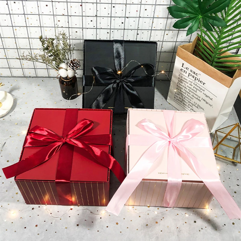 5pcs Square Weeding Party Box Gifts Packing Flower Box Florist Packing Birthday valentine Gift Box , Guests Flower Bouquet Pack
5pcs Square Weeding Party Box Gifts Packing Flower Box Florist Packing Birthday valentine Gift Box , Guests Flower Bouquet Pack