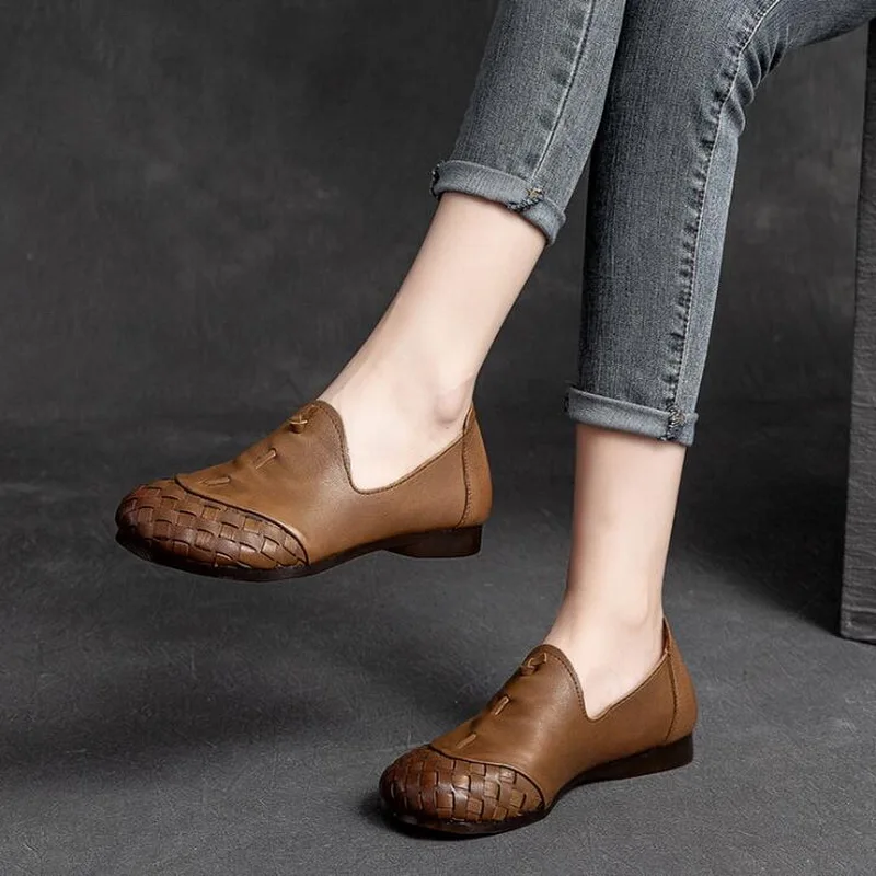2021 Autumn Fashion Women Shoes Genuine Leather Loafers Women Casual Shoes Soft Comfortable Shoes Women Flats
2021 Autumn Fashion Women Shoes Genuine Leather Loafers Women Casual Shoes Soft Comfortable Shoes Women Flats
