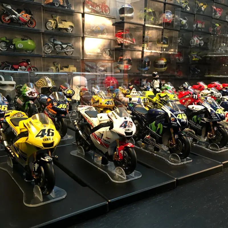 New Special Die Casting Metal 1/18 Series Classic Motorcycle Model With Base Home Display Collection Toys For Children
New Special Die Casting Metal 1/18 Series Classic Motorcycle Model With Base Home Display Collection Toys For Children