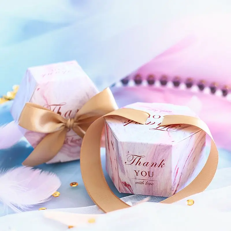 25/50pcs 25/50pcs Europe Hexagon Style Pink marble pattern Candy Boxes Gift Bag Wedding Gift Box Baby Shower Favors Birthday 
25/50pcs 25/50pcs Europe Hexagon Style Pink marble pattern Candy Boxes Gift Bag Wedding Gift Box Baby Shower Favors Birthday