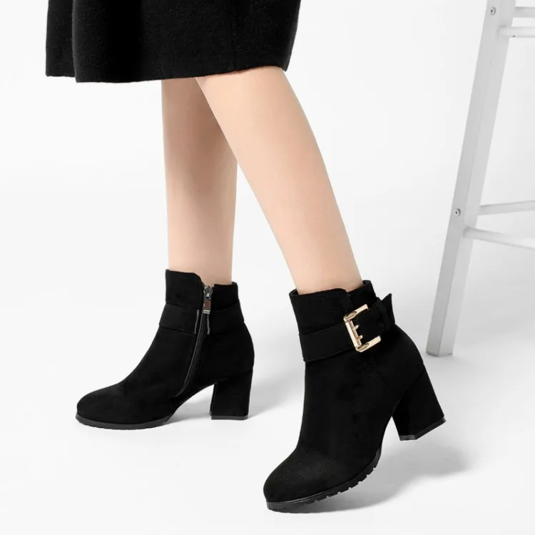 Big Size 9 10 11 12 boots women shoes ankle boots for women ladies boots shoes woman winter Buckle side zipper round head
Big Size 9 10 11 12 boots women shoes ankle boots for women ladies boots shoes woman winter Buckle side zipper round head