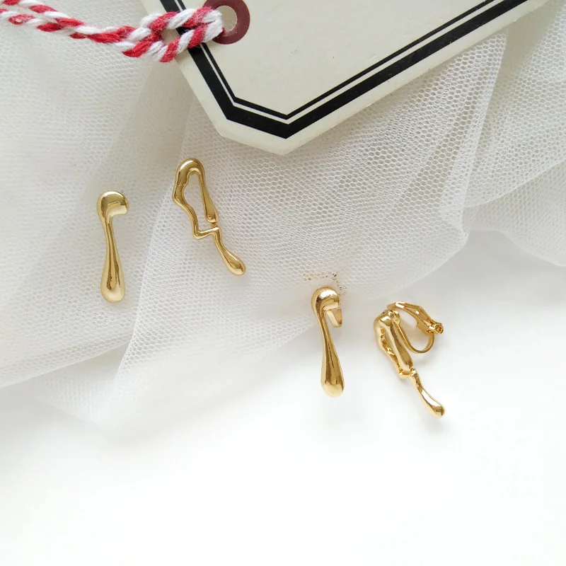 Simple Metal Gold Color Irregular Shape Rock Earrings European Geometric Asymmetrical Gold Color Punk Stud Earrings Jewelry New
Simple Metal Gold Color Irregular Shape Rock Earrings European Geometric Asymmetrical Gold Color Punk Stud Earrings Jewelry New