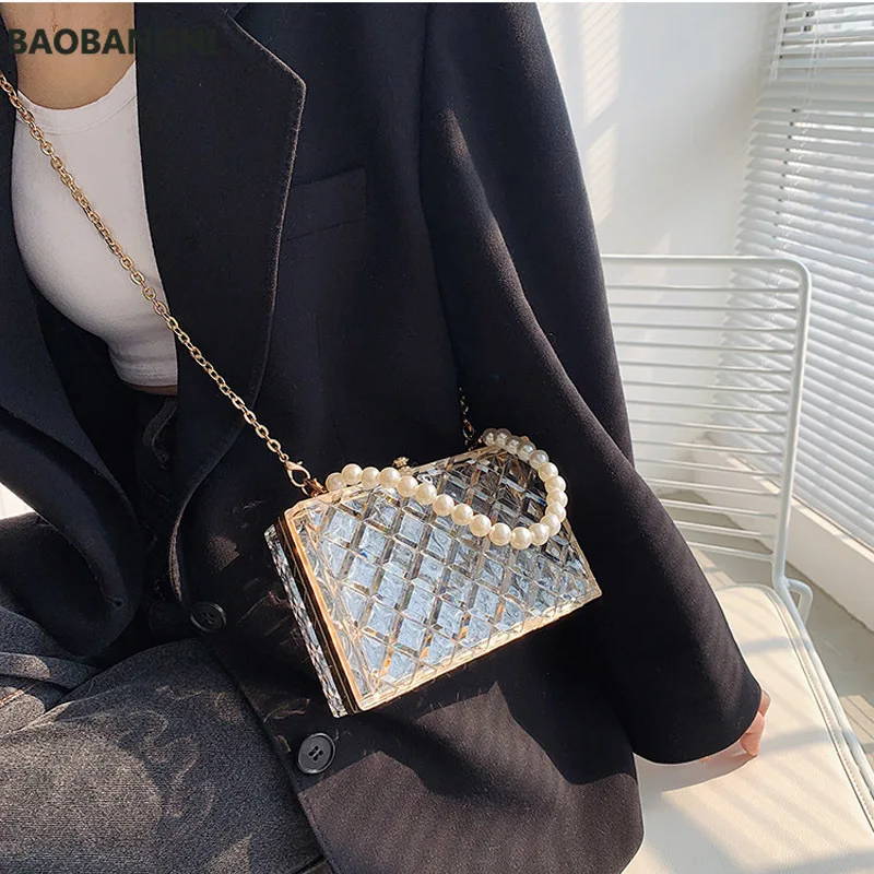 Summer bag female niche new trendy fashion pearl chain messenger bag wild box small square bag
Summer bag female niche new trendy fashion pearl chain messenger bag wild box small square bag