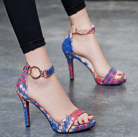 Fashion Leisure Women Thin Heels Sandals Ankle Strap Super High Cover Heel Women Shoes Summer Casual Buckle Strap Sandals
Fashion Leisure Women Thin Heels Sandals Ankle Strap Super High Cover Heel Women Shoes Summer Casual Buckle Strap Sandals