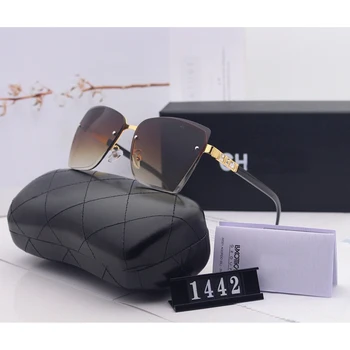 2020 Luxury Brand Designer Cateye Sunglasses Women oversize Glasses For Women Resin lenses Retro Lunette De Soleil Femme UV400
2020 Luxury Brand Designer Cateye Sunglasses Women oversize Glasses For Women Resin lenses Retro Lunette De Soleil Femme UV400