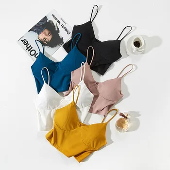 New Solid Color Sling Vest Anti-Lighting No Steel Rims Wrapped Underwear Female V-Neck Bra Chest Pad 
New Solid Color Sling Vest Anti-Lighting No Steel Rims Wrapped Underwear Female V-Neck Bra Chest Pad