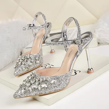 2020 new Pointed Shallow Mouth High Heel Shoes Nightclub Sequin Sandals Thin Heeled Man-made Diamond WOMEN'S Sandals 6288-1 
2020 new Pointed Shallow Mouth High Heel Shoes Nightclub Sequin Sandals Thin Heeled Man-made Diamond WOMEN'S Sandals 6288-1
