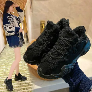 2020 Lamb Cashmere Women's Chunky Sneakers Vulcanized Shoes Women Plush Fur Shoes Women Fashion Casual Platform Sneakers Female
2020 Lamb Cashmere Women's Chunky Sneakers Vulcanized Shoes Women Plush Fur Shoes Women Fashion Casual Platform Sneakers Female