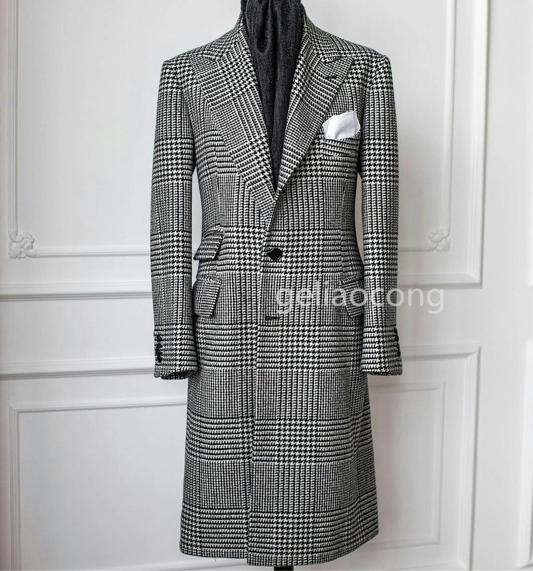 Mens Houndstooth Blazer Jacket Casual Long Sleeve Peaked Lapel Men Groom Blazer Plaid Slim Fit Design Long Blazer For Men
Mens Houndstooth Blazer Jacket Casual Long Sleeve Peaked Lapel Men Groom Blazer Plaid Slim Fit Design Long Blazer For Men