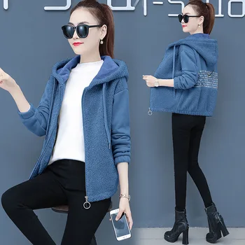 2020 NEW Plus velvet thick cardigan sweater female winter new small Korean version of the lambskin short coat jacket tide 
2020 NEW Plus velvet thick cardigan sweater female winter new small Korean version of the lambskin short coat jacket tide