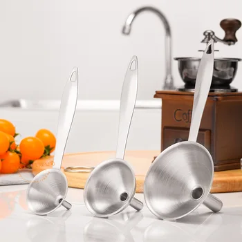 3PCS Kitchen Funnel Stainless Steel Small Mini Mouth Funnels Bar Wine Flask Funnel Mini for Filling Hip Flask Bottles
3PCS Kitchen Funnel Stainless Steel Small Mini Mouth Funnels Bar Wine Flask Funnel Mini for Filling Hip Flask Bottles