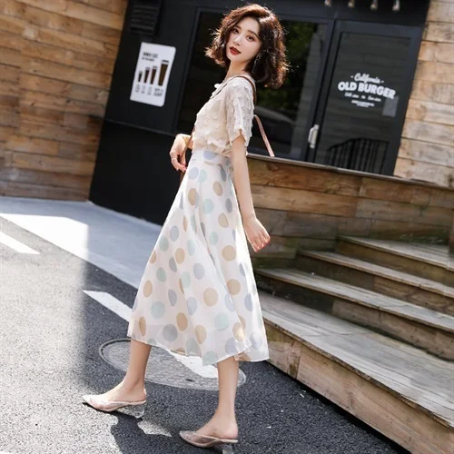 O-Neck Short Sleeve Crop Tops Skirt Two Pieces Set 2020 Spring Summer Women Fashion Streetwear Office Lady Solid Tracksuits
O-Neck Short Sleeve Crop Tops Skirt Two Pieces Set 2020 Spring Summer Women Fashion Streetwear Office Lady Solid Tracksuits
