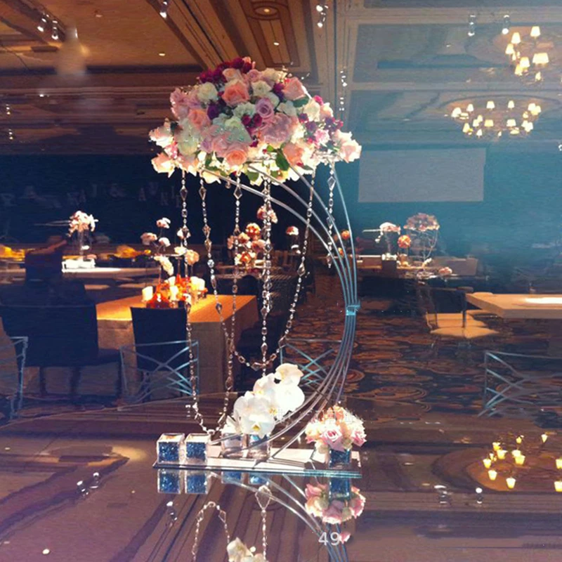 

5PCS Gold Flower Stand 82CM/ 32.3" Tall Metal Road Lead Wedding Centerpiece Flowers Rack For Event Party Home Decoration