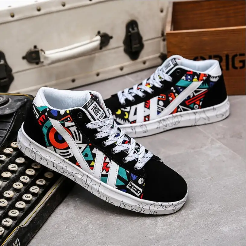 Large size men's shoes 2019 spring and summer high help irregular color matching graffiti shoes men's casual sports shoes
Large size men's shoes 2019 spring and summer high help irregular color matching graffiti shoes men's casual sports shoes