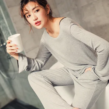 Spring and Summer New Home Wear Thin Pure Color Modal Cotton Simple Women's Pajamas Round Neck Soft Feel Can Be Worn Out
Spring and Summer New Home Wear Thin Pure Color Modal Cotton Simple Women's Pajamas Round Neck Soft Feel Can Be Worn Out