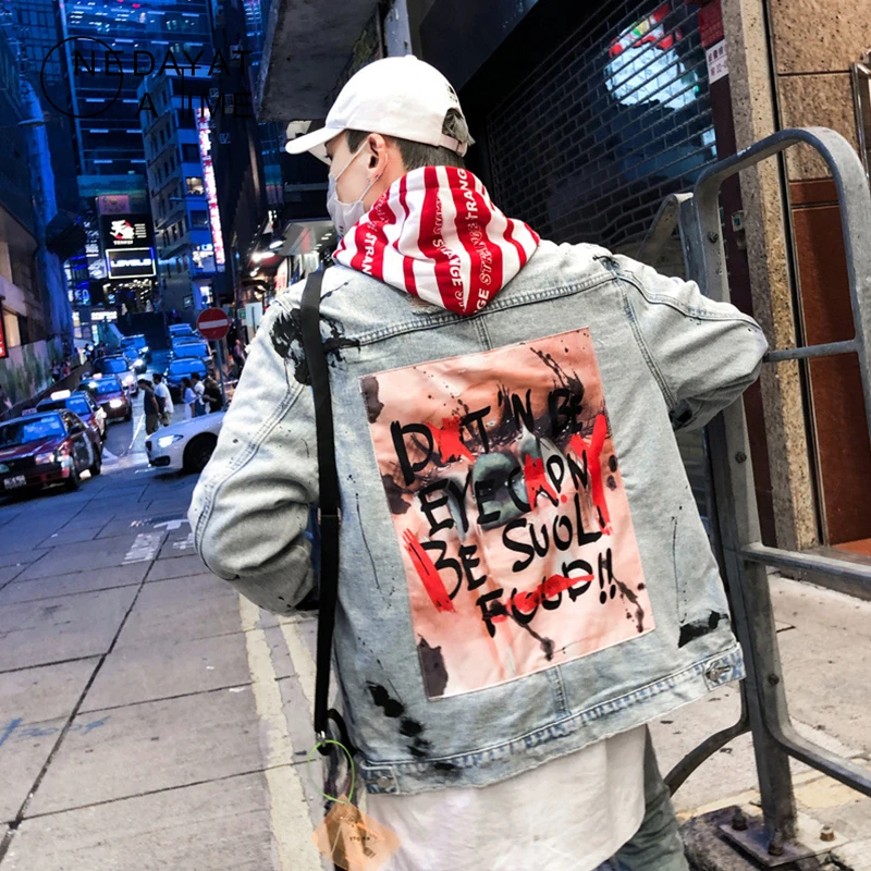 Rock Hipster Graffiti Appliques Hip Hop Jeans Jacket Men 2019 Autumn Washing Material Denim Jackets for Men Casual Streetwear
Rock Hipster Graffiti Appliques Hip Hop Jeans Jacket Men 2019 Autumn Washing Material Denim Jackets for Men Casual Streetwear