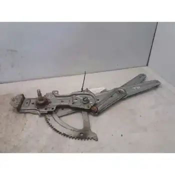 8703854 power window Rear Right Peugeot 205 Saloon 1.8 Diesels 
8703854 power window Rear Right Peugeot 205 Saloon 1.8 Diesels