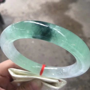 Only One !60.7MMCertified (Grade A)100% Natural Green Jadeite JADE Bracelet Women Bangle
Only One !60.7MMCertified (Grade A)100% Natural Green Jadeite JADE Bracelet Women Bangle