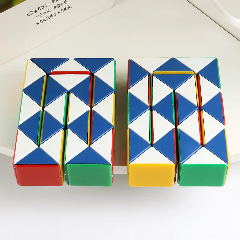 1pcs Magic Snake Ruler Learning Toys Tool Brain Teaser Puzzle Toys Educational Games for Children
1pcs Magic Snake Ruler Learning Toys Tool Brain Teaser Puzzle Toys Educational Games for Children