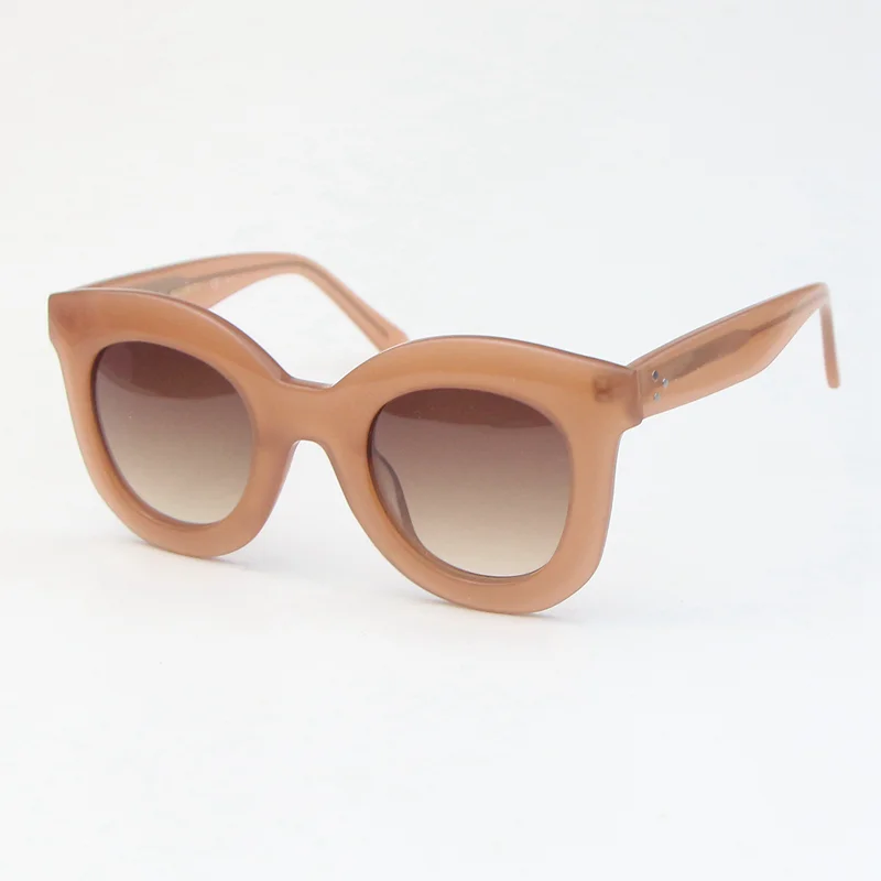2020 new Women's Sunglasses 41093 Square Large frame high quality glasses Lotus color Gradient lenses Anti-UV400
2020 new Women's Sunglasses 41093 Square Large frame high quality glasses Lotus color Gradient lenses Anti-UV400