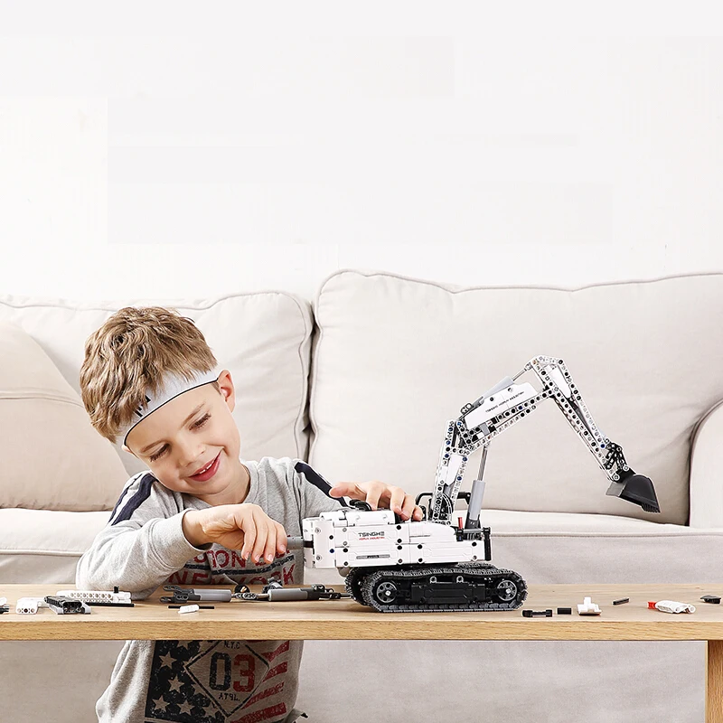 Xiaomi-MITU-Engineering-Excavator-Building-Blocks-Toy-Kids-Gift-Crawler-Simulation-console-Mechanical-transmission-900-parts(3)