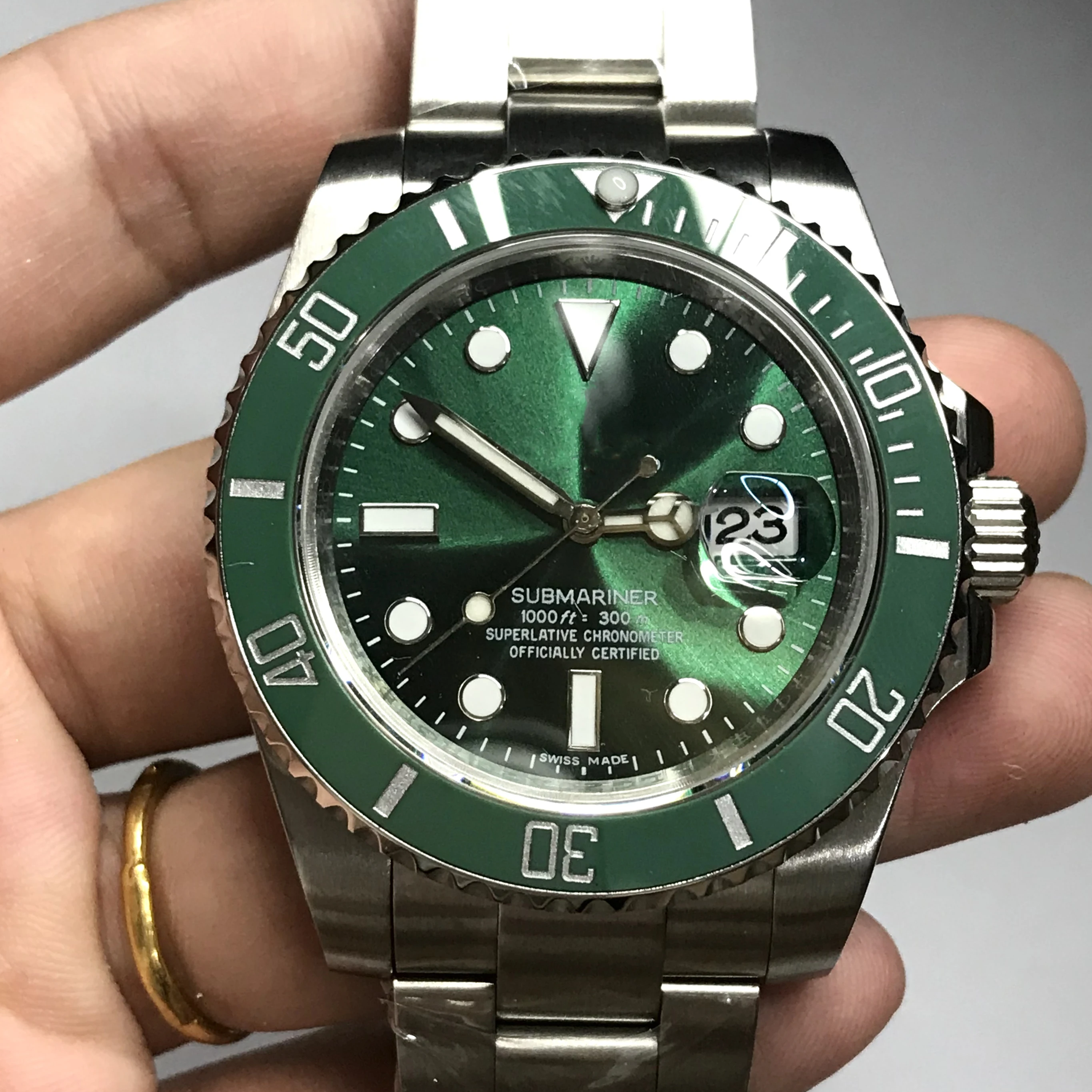 Artificial Intelligence Pearl 2836 Movement Infinite Circle Division Marlin Green Ceramic Watch Ring Stainless Steel Watch Ring
Artificial Intelligence Pearl 2836 Movement Infinite Circle Division Marlin Green Ceramic Watch Ring Stainless Steel Watch Ring