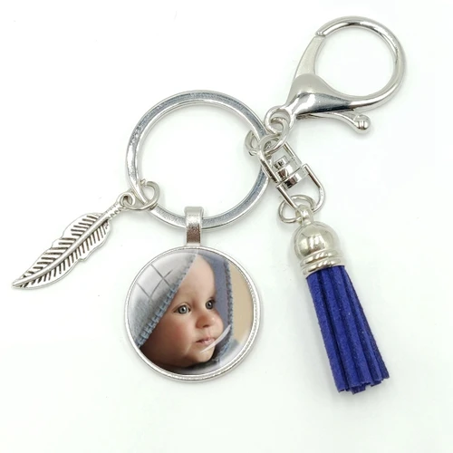 Handmade Personality Photo Family Portrait Baby Child Dad Mom Brothers Sisters Grandparents Keychain Welcome To Map Custom
Handmade Personality Photo Family Portrait Baby Child Dad Mom Brothers Sisters Grandparents Keychain Welcome To Map Custom
